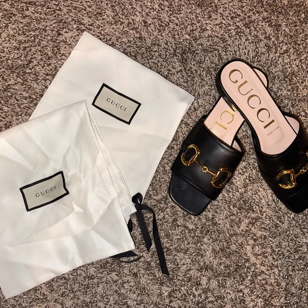 Gucci Sandals - Picture 2 of 2